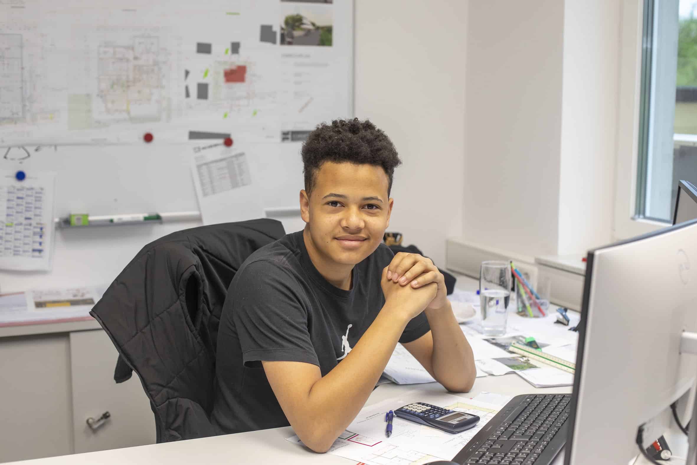 Lehrlinge - Bau-Tech-Ass.1837